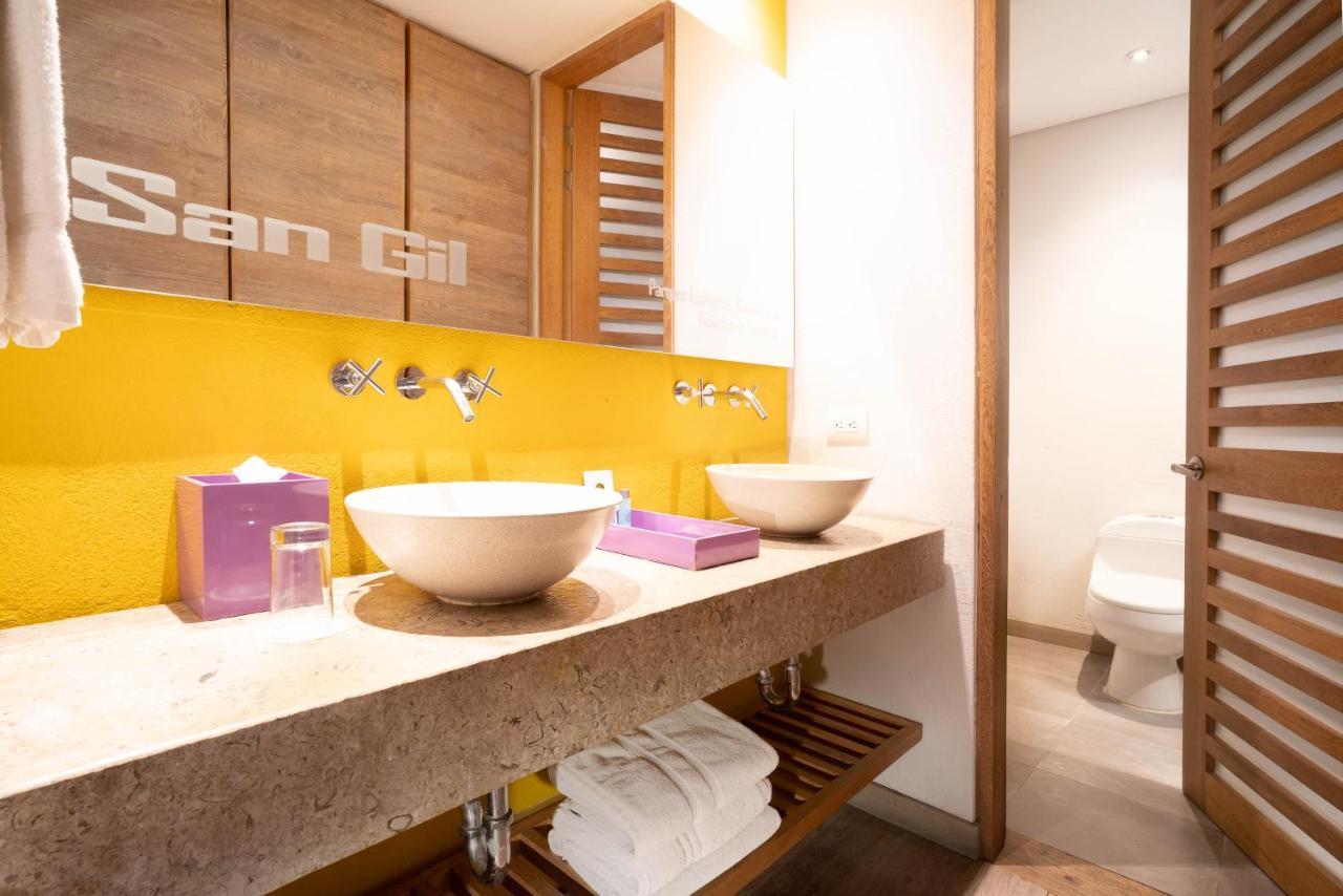 Hotel Bari บูการามังกา ภายนอก รูปภาพ