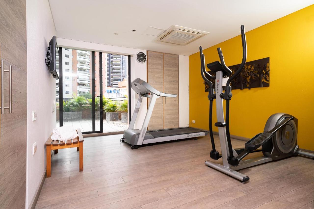 Hotel Bari บูการามังกา ภายนอก รูปภาพ