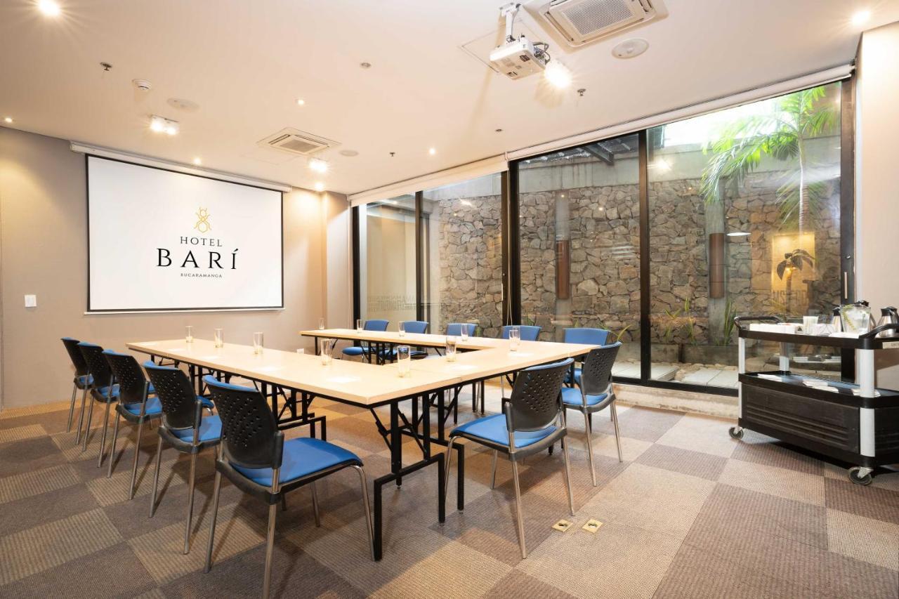 Hotel Bari บูการามังกา ภายนอก รูปภาพ