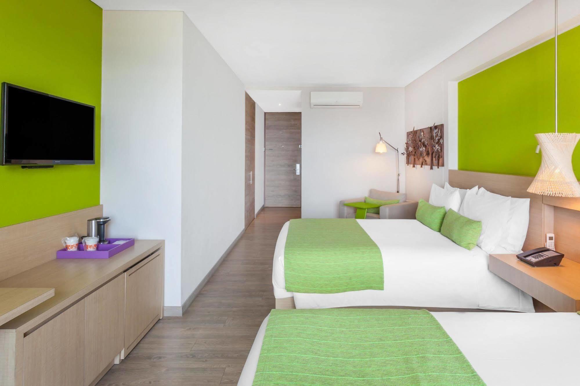 Hotel Bari บูการามังกา ภายนอก รูปภาพ